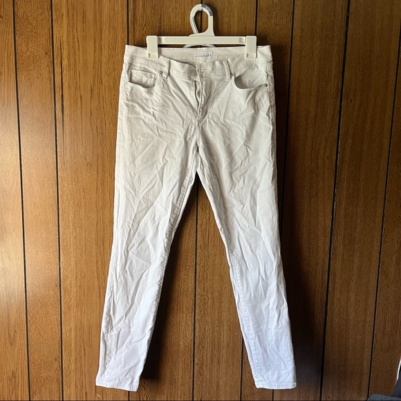 White Loft Jeans - Picture 1 of 4